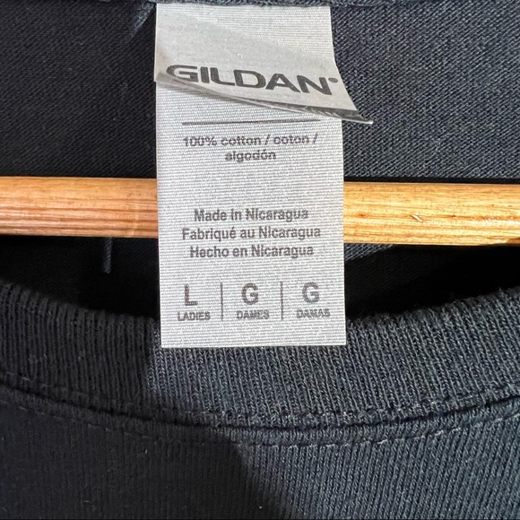 Breast Cancer Awareness Women's Large Short Sleeve Graphic Tee Black and Pink - Picture 5 of 5